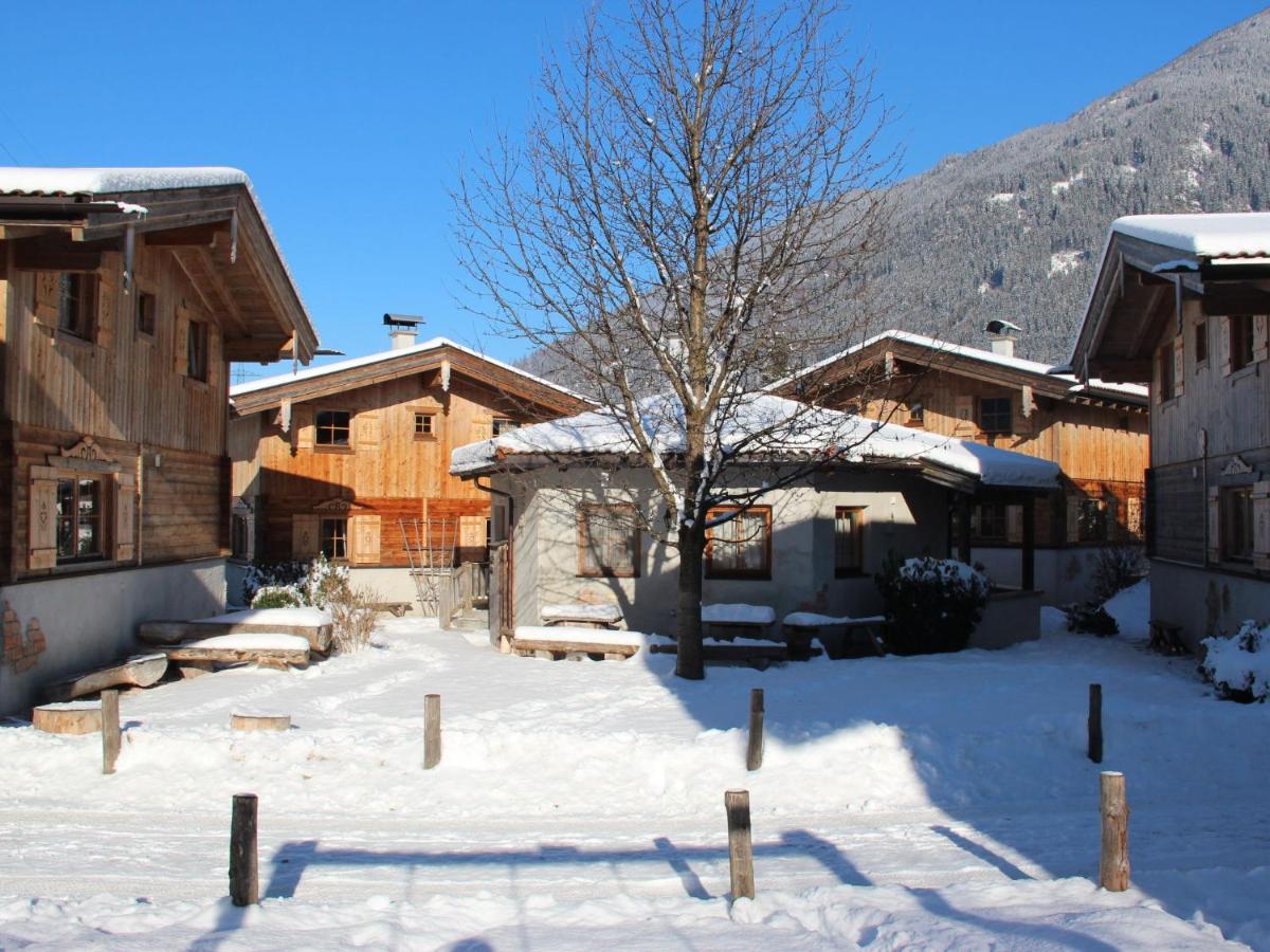 Holiday Home Alpendorf-1 By Interhome ชตุมม์ ภายนอก รูปภาพ